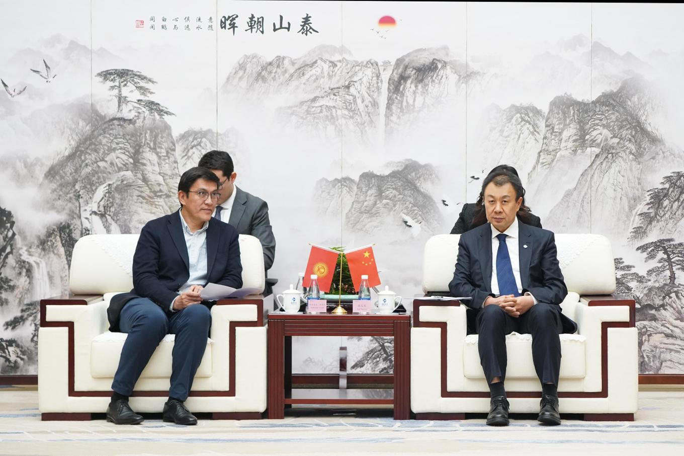 W020260306511557255492