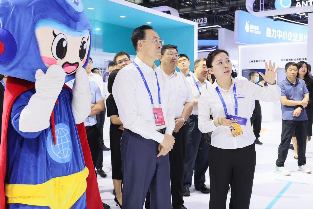 W020230904318775152313