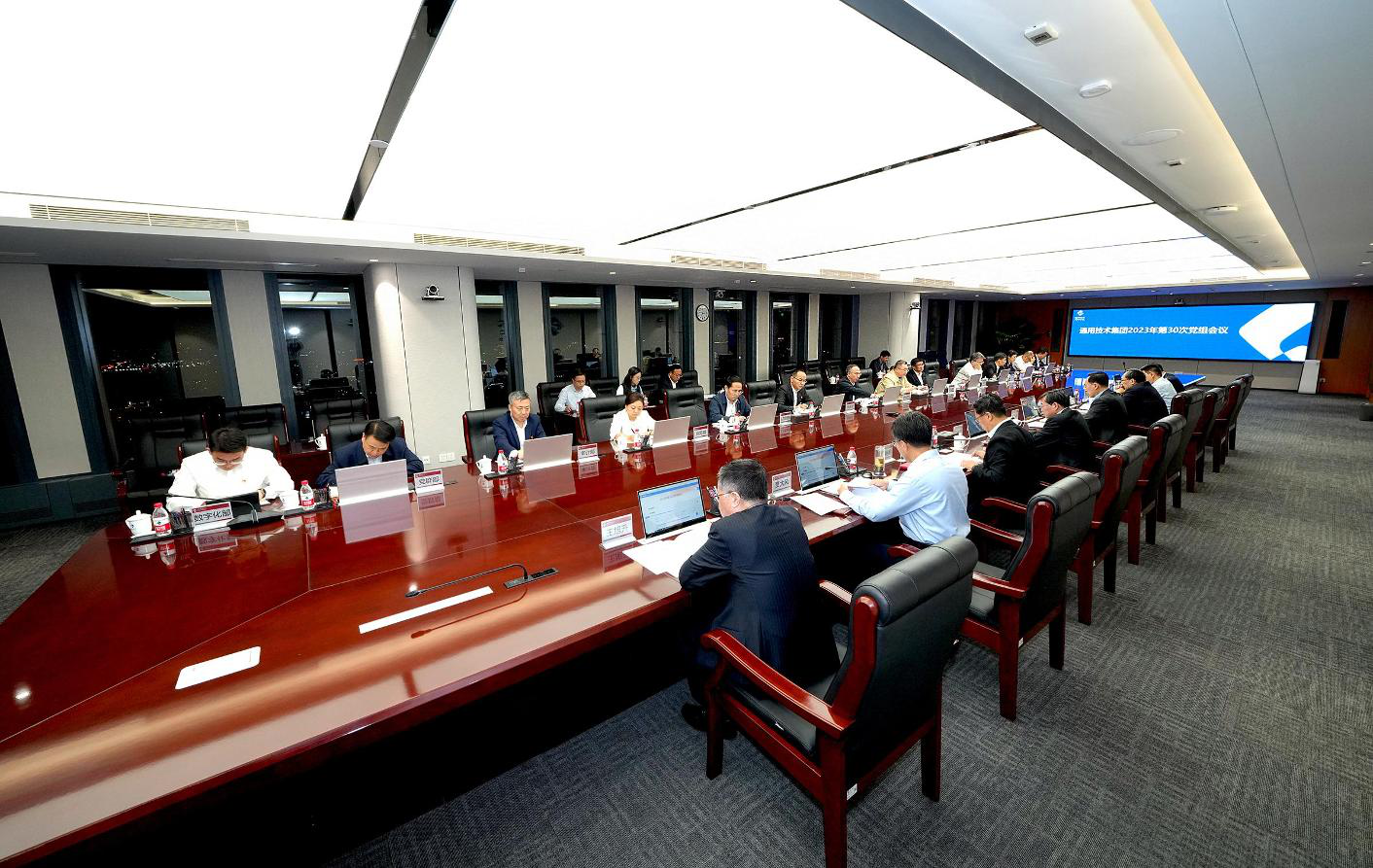 W020231031381572168123